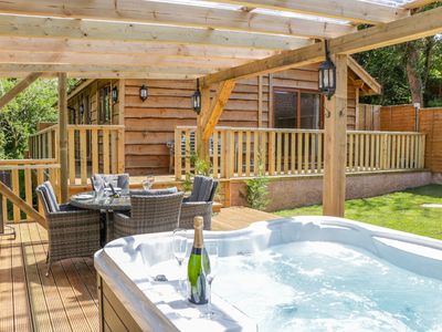 Shells Holiday Cottages for rent in Somerset with hot tubs